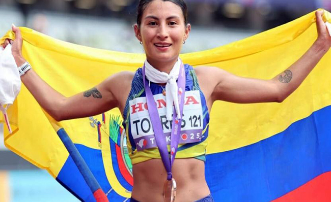 Paula Torres gana la Maratón 42 km en Brasilia