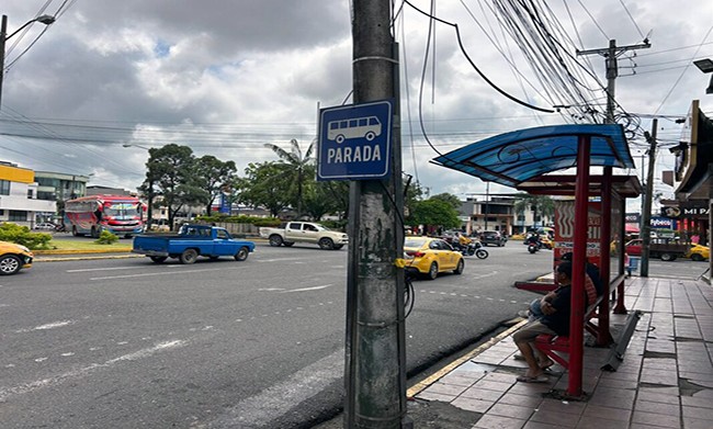 Quevedo cumple cuatro días sin buses de transporte urbano