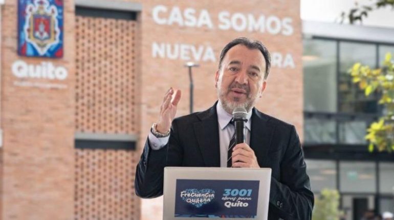 Quito ajusta recolección de basura por toque de queda
