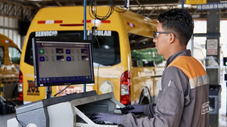 ATM amplía plazo revisión vehicular sin multas en Guayaquil