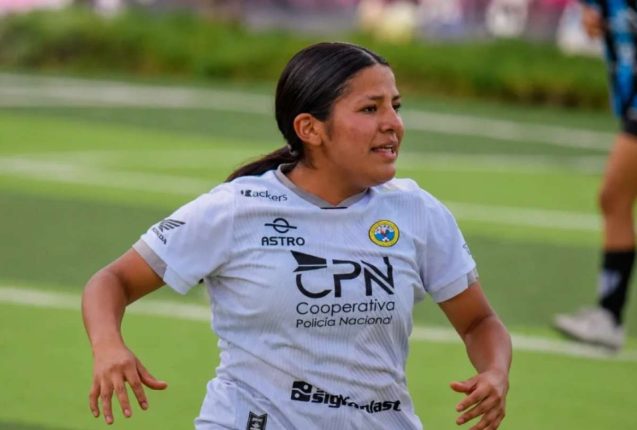 Buscan intensamente a futbolista juvenil desaparecida en Quito