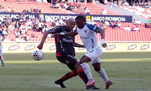 Con un autogol Liga de Quito venció a Técnico Universitario