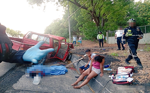 Cuatro heridos en accidente en vía a la Costa
