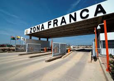 daniel-noboa-reforma-zonas-francas-para-impulsar-tecnologia-e-innovacion-ecuador221.com_.ec- Daniel Noboa reforma zonas francas para impulsar tecnología e innovación