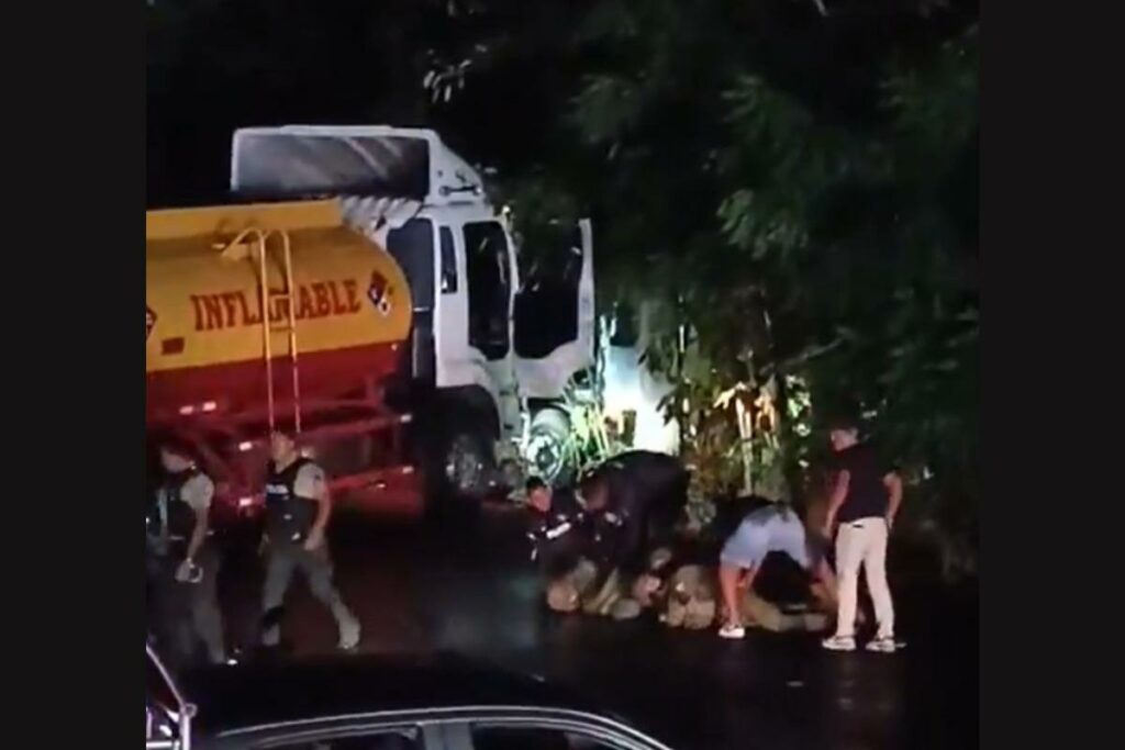 detienen-a-militares-por-presunto-robo-de-combustible.ecuador221.com_.ec_ Detienen a militares por presunto robo de combustible