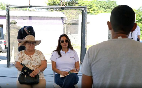 el-gobierno-a-tu-lado-llevo-servicios-a-la-comuna-prosperidad-en-santa-elena-ecuador221.com_.ec_ El Gobierno a tu lado llevó servicios a la comuna Prosperidad en Santa Elena