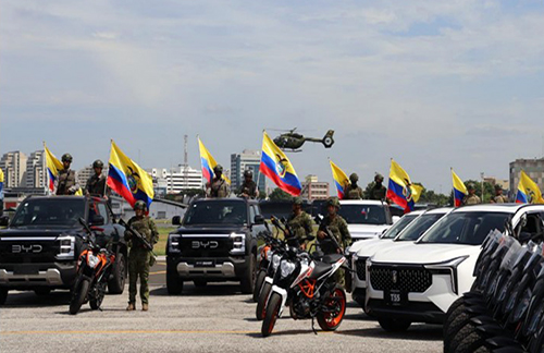 gobierno-entrego-139-vehiculos-a-ffaa-para-seguridad-en-guayas-ecuador221.com_.ec_ Gobierno entregó 139 vehículos a FFAA para seguridad en Guayas