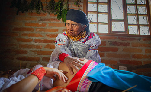 Imbabura visibiliza la partería y la salud ancestral