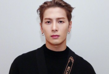 Jackson Wang revela soledad y traiciones en fama