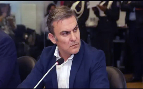jose-serrano-enfrenta-audiencia-decisiva-en-estados-unidos-ecuador221.com_.ec_ José Serrano enfrenta audiencia decisiva en Estados Unidos