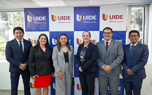 La UIDE presente las carreras de Biomedicina e Inteligencia Artificial