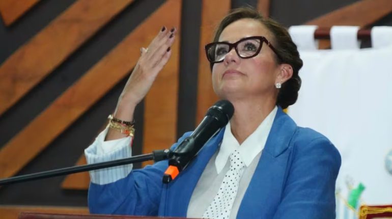 Marcela Aguiñaga oficializa salida de la Prefectura del Guayas