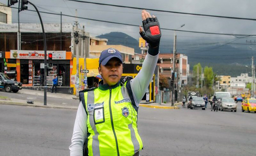 Pabel Muñoz pide sanciones a transportistas y suspende el pico y placa