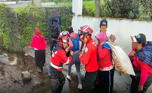 un-aluvion-deja-20-casas-afectadas-en-mejia-ecuador221.com_.ec_ Un aluvión deja 20 casas afectadas en Mejía