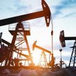 El petróleo cae a su nivel más bajo en tres meses