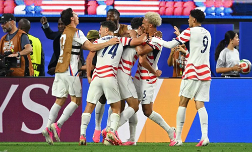 Estados Unidos debuta con contundente victoria ante Paraguay