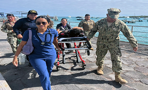Guardacostas evacúan a ciudadano de Galápagos