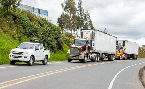 Colombia levanta restricción al transporte terrestre de mercancías con Ecuador