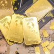 El oro mantiene la depresión