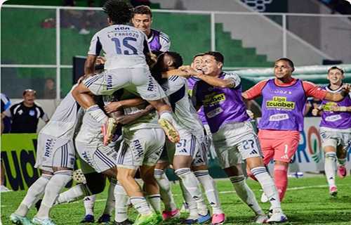 Emelec levanta las sanciones que tenía con la FIFA
