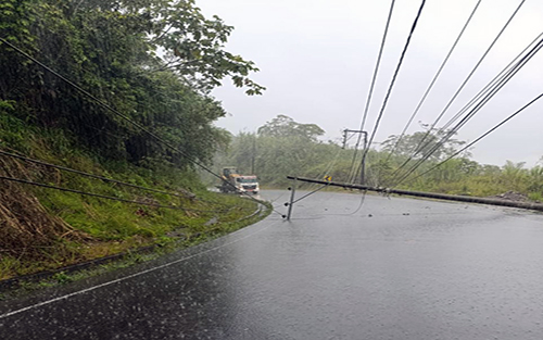 la-via-banos-puyo-cerrada-parcialmente-por-siniestro-vial-ecuador221.com_.ec_ La vía Baños-Puyo, cerrada parcialmente por siniestro vial