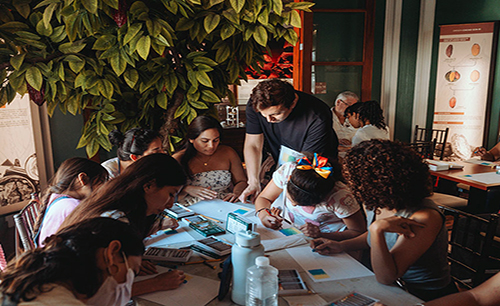 Museo del Cacao inicia ciclo artístico con talleres de óleo y pastel