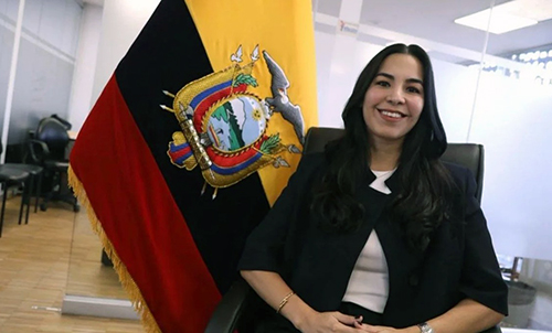 ecuador 221 ana-cristina-guim-reemplaza-a-andres-guschmer-en-la-asamblea-nacional-ecuador221.com_.ec_ Ana Cristina Guim reemplaza a Andrés Guschmer en la Asamblea Nacional