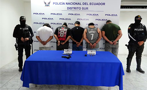 Cinco detenidos en operativo policial en el sector de La Floresta