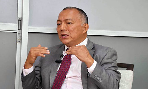 CNE anuló resolución que calificó candidatura de Clemente Bravo a la Alcaldía de Machala