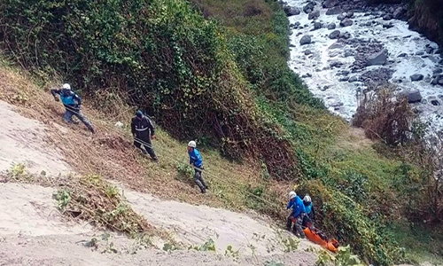 Hallan el cuerpo de Lizeth Bunshi en el río Machángara, en Quito