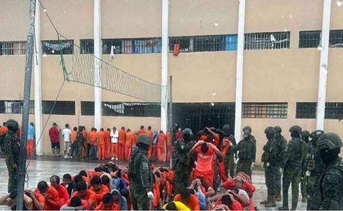 Militares decomisan teléfonos y antenas en la cárcel de Guayaquil