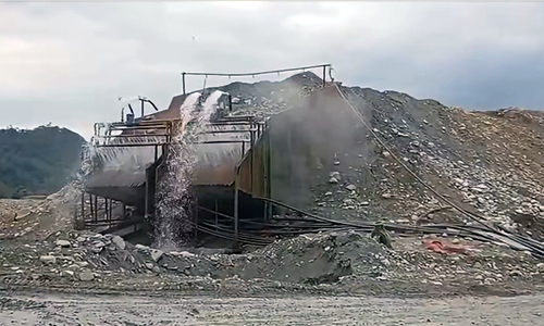 Militares inhabilitan campamento de minería ilegal en Zamora Chinchipe