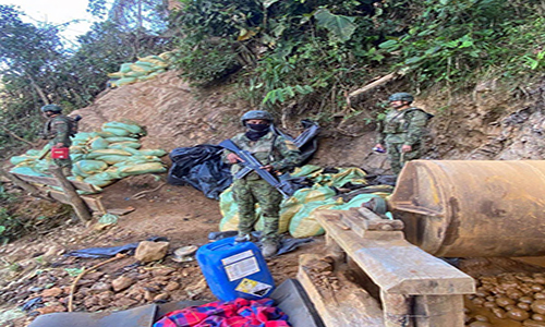Ejército da golpe a la minería ilegal en Imbabura