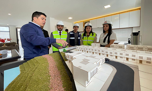 Inspeccionan proyecto habitacional San Isidro DeLuxe en Loja