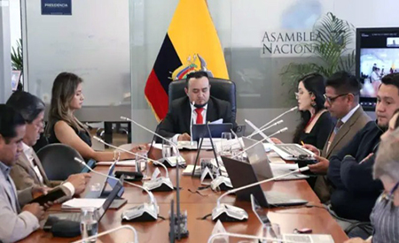 Asamblea investiga a 95 funcionarios por patrimonios injustificados