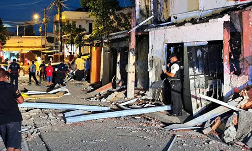 Machala: Tres muertos en explosión, balacera y casas afectadas