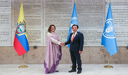 maria-jose-pinto-participa-en-foro-mundial-de-alimentacion-en-roma-ecuador221.com_.ec_ María José Pinto participa en Foro Mundial de Alimentación en Roma
